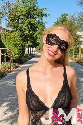JacquieEtMichelTV 26 09 21 Bonnie 24 Years Old A Nurse In Dijon XXX 1080p MP4-P2P[XC]
