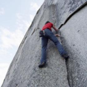 The Alpinist 2021 1080p BluRay x265<span style=color:#39a8bb>-RARBG</span>